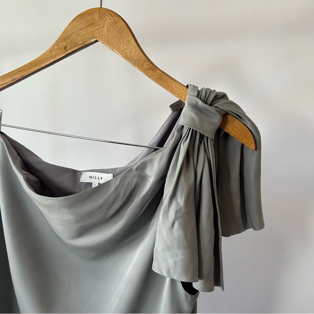 Milly Cindy One-Shoulder Stretch Silk Top in gray size Large. - Picture 5 of 14